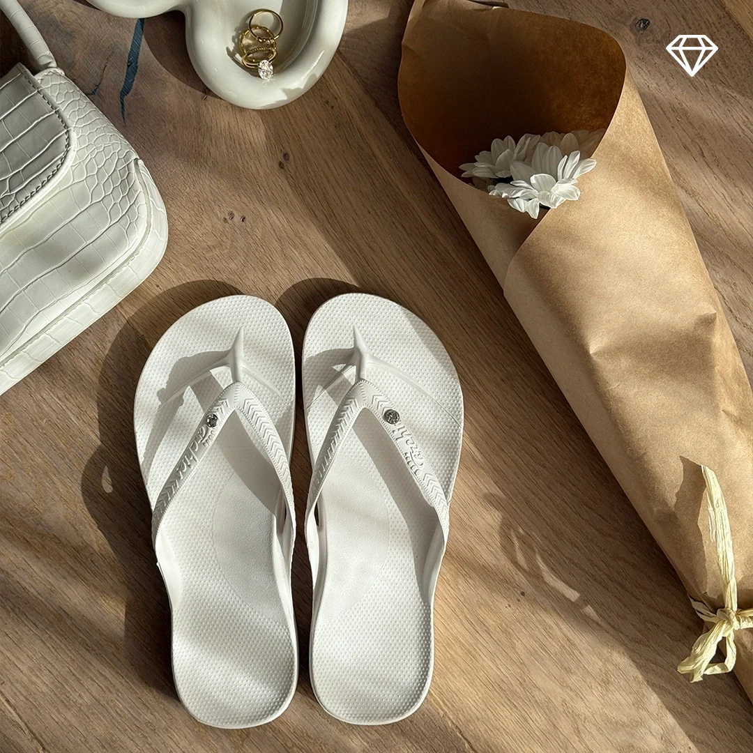 Arch Support Thongs - Classic - Crystal White - Image 3